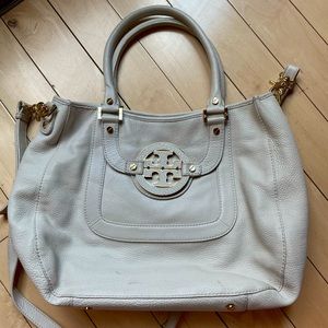 Large White and Gold Tory Burch crossbody Bag